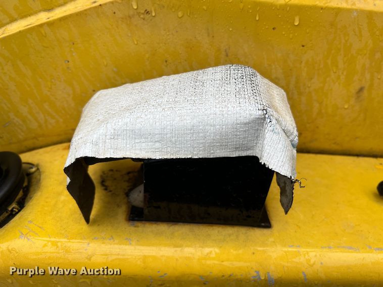 image for item MM9098 1998 Pettibone 636  telehandler