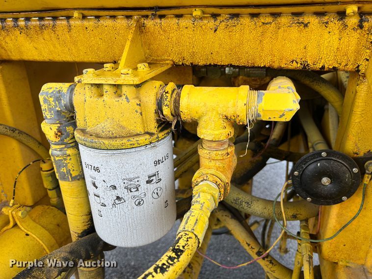 image for item MM9098 1998 Pettibone 636  telehandler