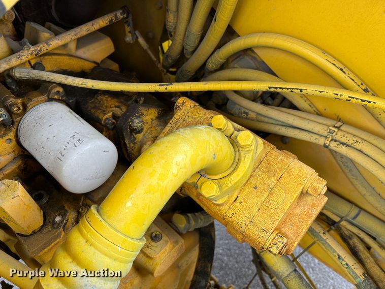 image for item MM9098 1998 Pettibone 636  telehandler