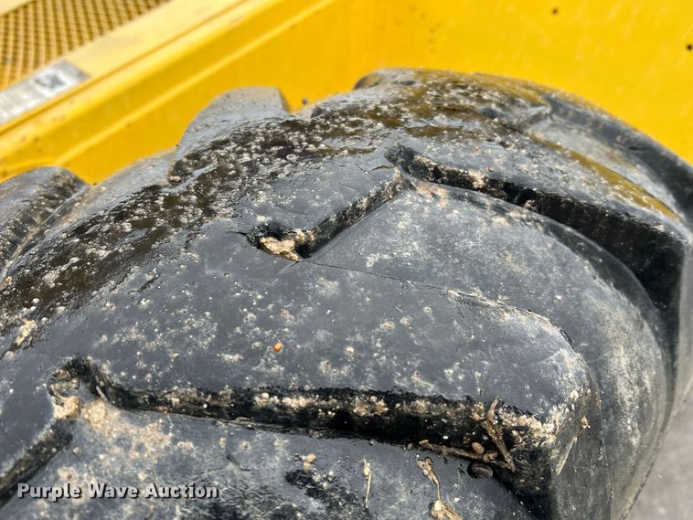 image for item MM9098 1998 Pettibone 636  telehandler