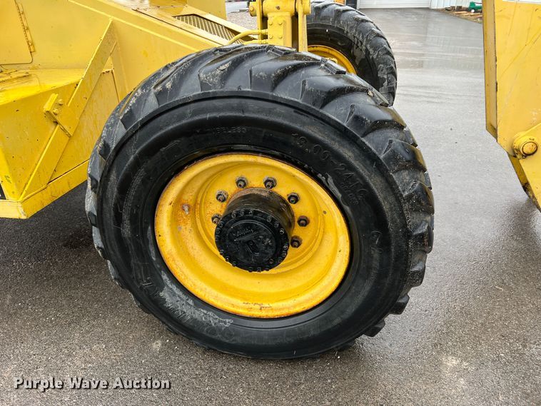 image for item MM9098 1998 Pettibone 636  telehandler