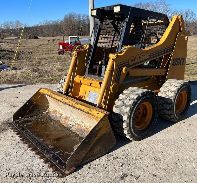 image for item MM9113 1999 Case 85XT  skid steer loader