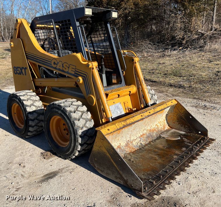 image for item MM9113 1999 Case 85XT  skid steer loader