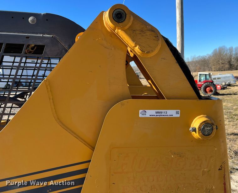 image for item MM9113 1999 Case 85XT  skid steer loader