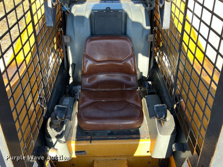 image for item MM9113 1999 Case 85XT  skid steer loader