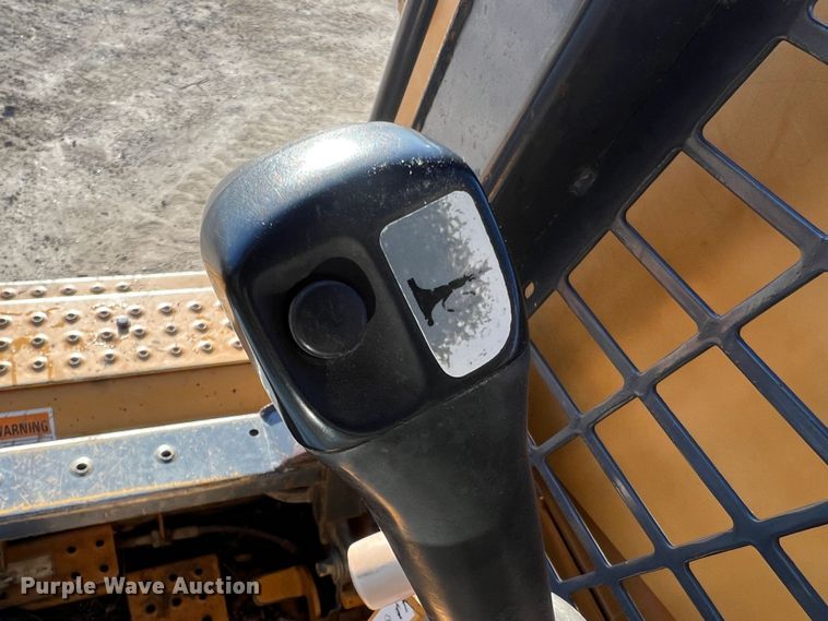 image for item MM9113 1999 Case 85XT  skid steer loader