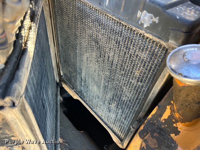 image for item MM9113 1999 Case 85XT  skid steer loader