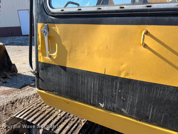 image for item MM9115 1989 Caterpillar E70B  excavator