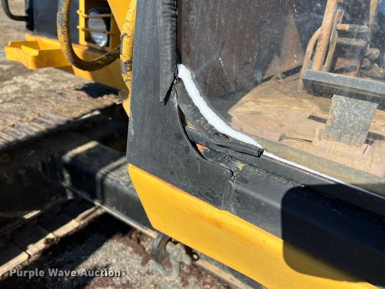 image for item MM9115 1989 Caterpillar E70B  excavator