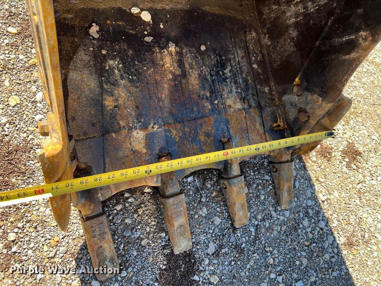 image for item MM9115 1989 Caterpillar E70B  excavator