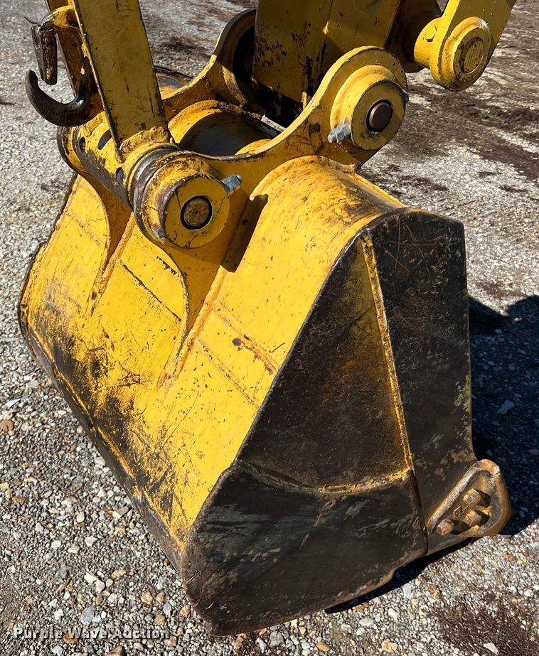 image for item MM9115 1989 Caterpillar E70B  excavator