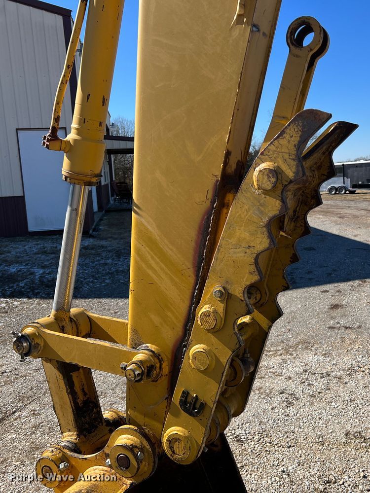 image for item MM9115 1989 Caterpillar E70B  excavator