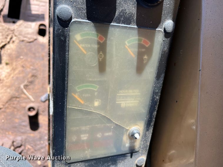 image for item MM9115 1989 Caterpillar E70B  excavator