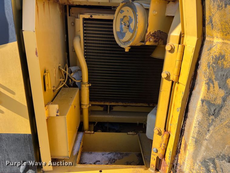 image for item MM9115 1989 Caterpillar E70B  excavator