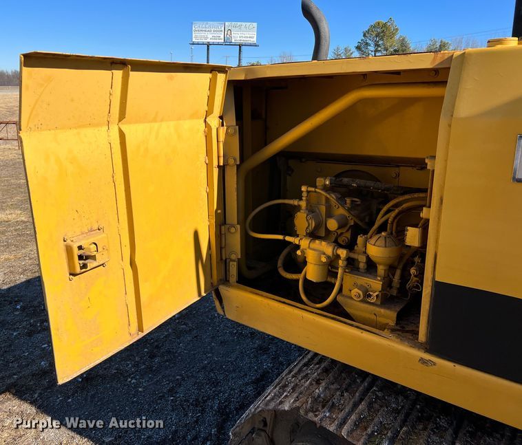 image for item MM9115 1989 Caterpillar E70B  excavator