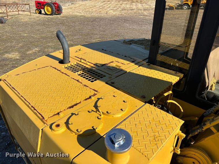 image for item MM9115 1989 Caterpillar E70B  excavator