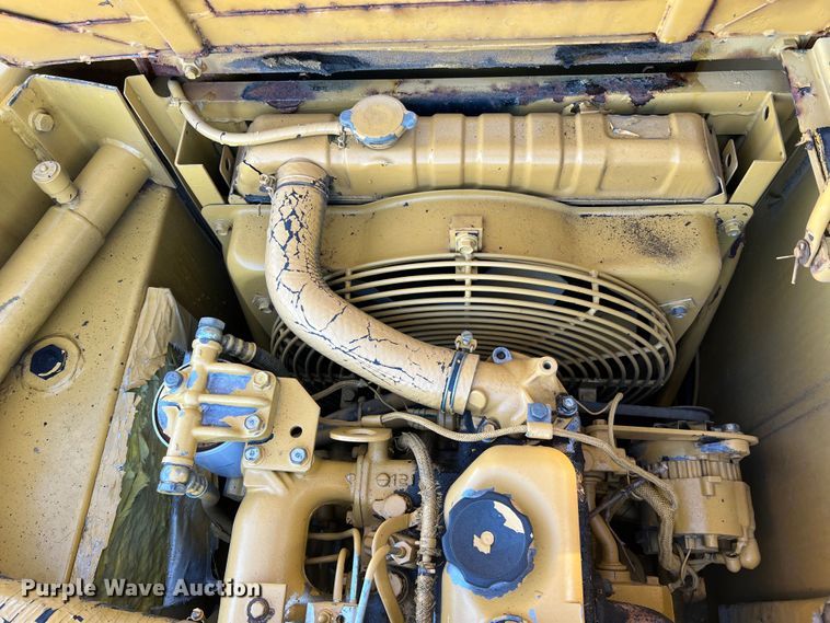 image for item MM9115 1989 Caterpillar E70B  excavator