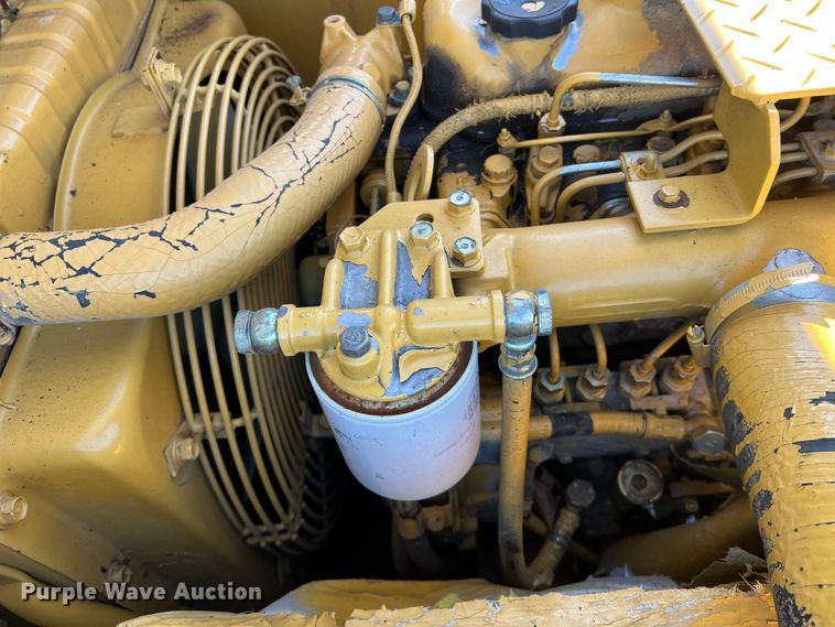 image for item MM9115 1989 Caterpillar E70B  excavator