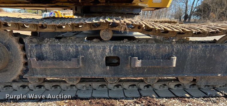 image for item MM9115 1989 Caterpillar E70B  excavator