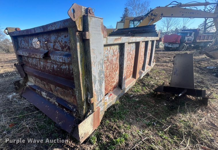 image for item MM9124 Heil HPT12Y  Dump truck bed