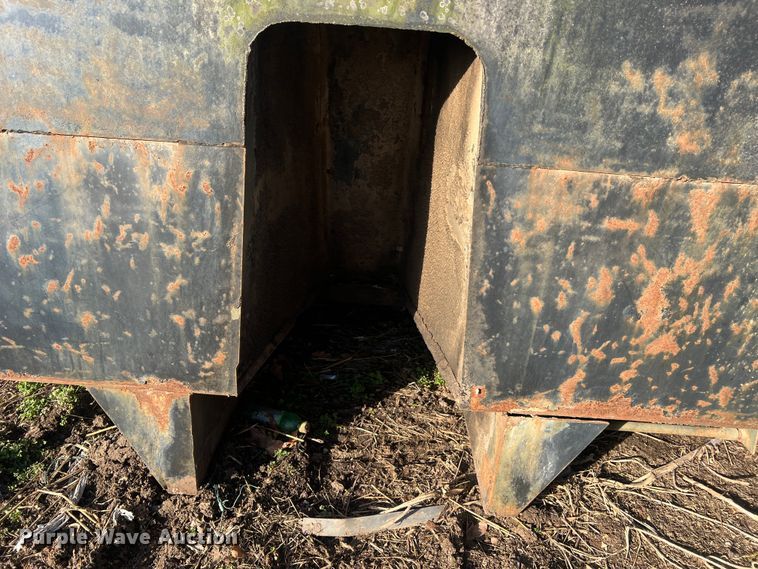 image for item MM9124 Heil HPT12Y  Dump truck bed