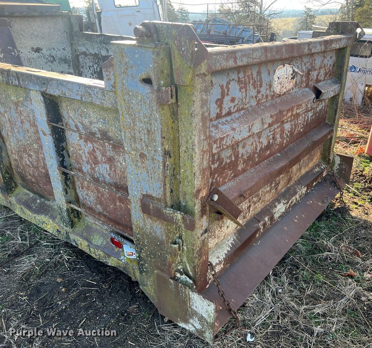 image for item MM9124 Heil HPT12Y  Dump truck bed