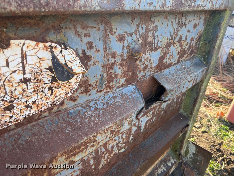 image for item MM9124 Heil HPT12Y  Dump truck bed