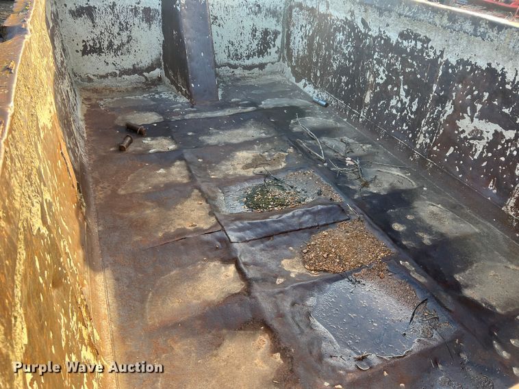 image for item MM9124 Heil HPT12Y  Dump truck bed