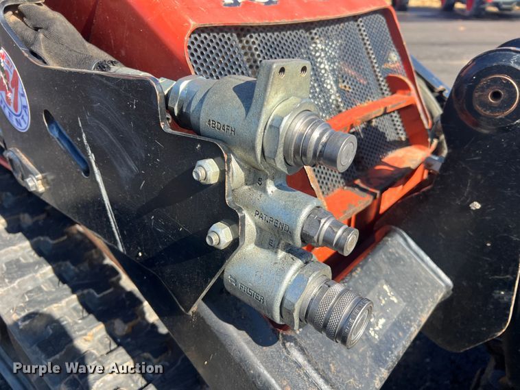 image for item MM9127 2017 Ditch Witch SK600  compact utility loader