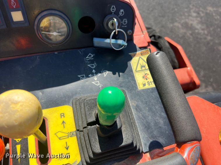 image for item MM9127 2017 Ditch Witch SK600  compact utility loader