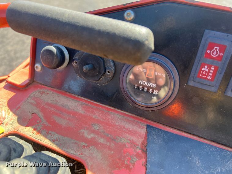 image for item MM9127 2017 Ditch Witch SK600  compact utility loader