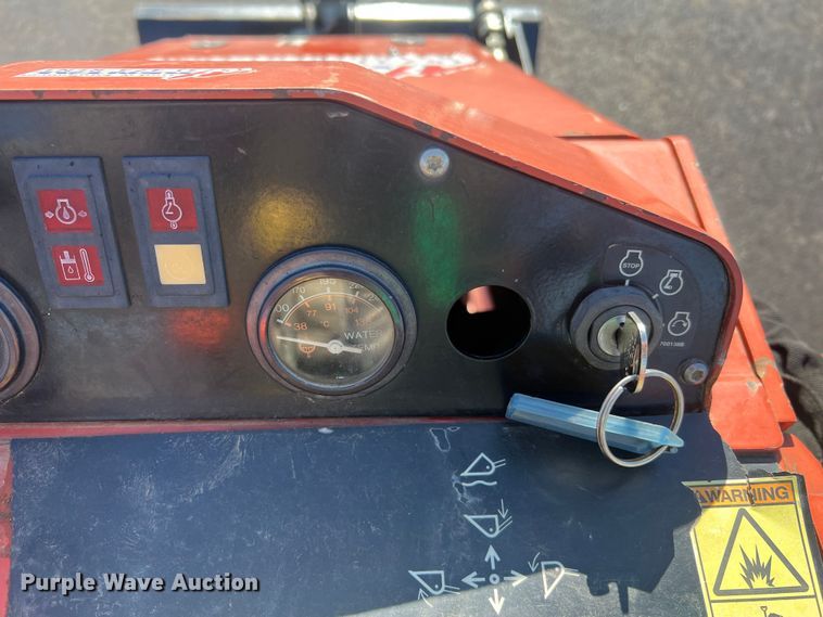 image for item MM9127 2017 Ditch Witch SK600  compact utility loader