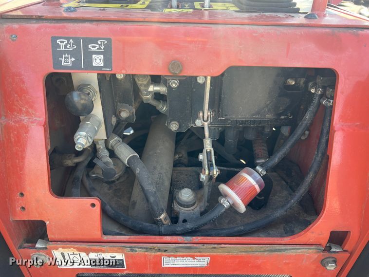 image for item MM9127 2017 Ditch Witch SK600  compact utility loader