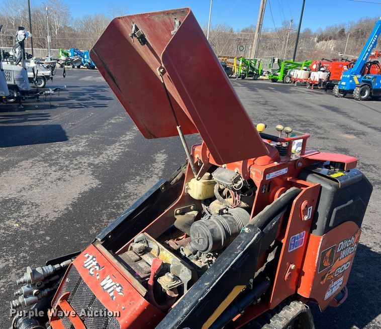 image for item MM9127 2017 Ditch Witch SK600  compact utility loader
