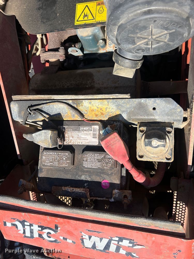 image for item MM9127 2017 Ditch Witch SK600  compact utility loader