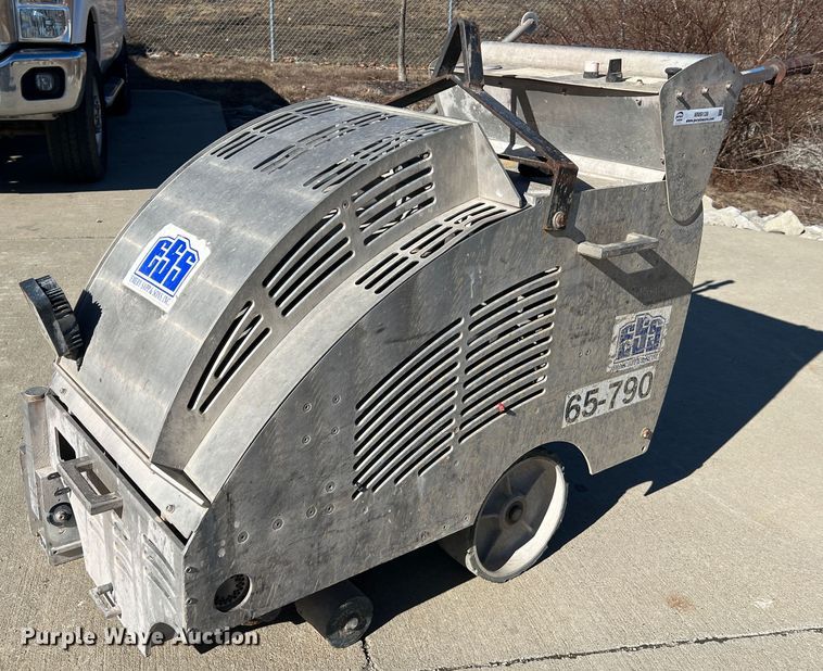 image for item MM9139 2008 Husqvarna Soff-Cut GX4200  concrete saw