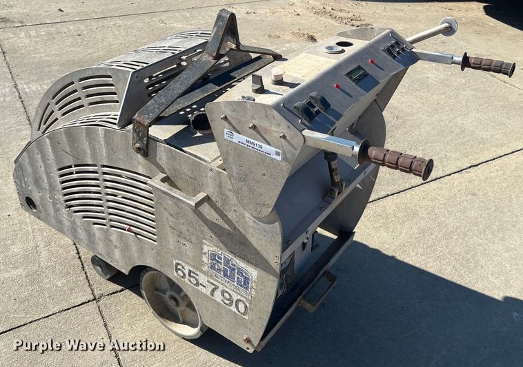 image for item MM9139 2008 Husqvarna Soff-Cut GX4200  concrete saw