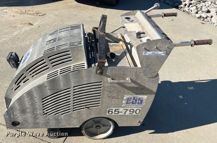 image for item MM9139 2008 Husqvarna Soff-Cut GX4200  concrete saw