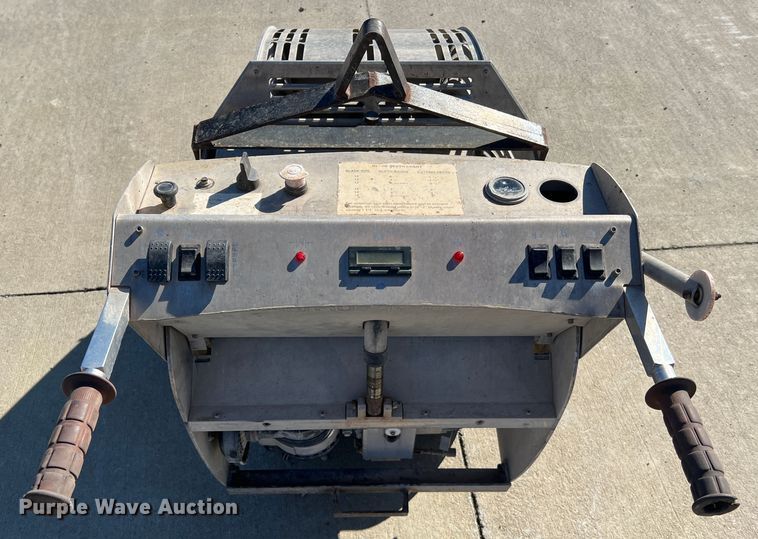 image for item MM9139 2008 Husqvarna Soff-Cut GX4200  concrete saw