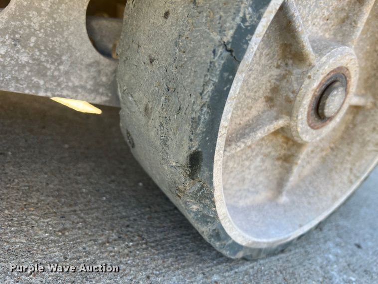 image for item MM9139 2008 Husqvarna Soff-Cut GX4200  concrete saw