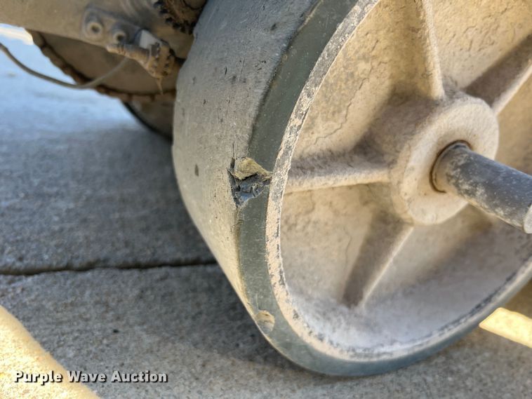 image for item MM9139 2008 Husqvarna Soff-Cut GX4200  concrete saw