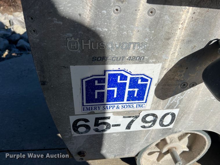 image for item MM9139 2008 Husqvarna Soff-Cut GX4200  concrete saw