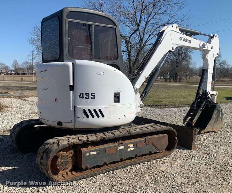 image for item MM9734 2004 Bobcat 435G  mini excavator