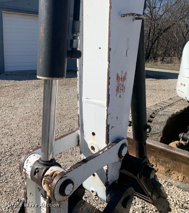 image for item MM9734 2004 Bobcat 435G  mini excavator