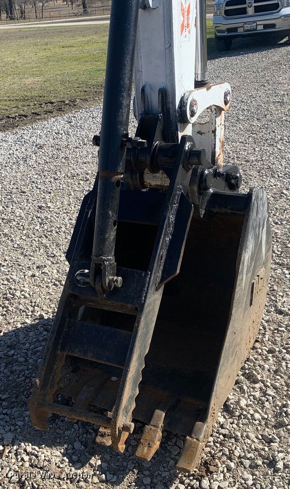 image for item MM9734 2004 Bobcat 435G  mini excavator