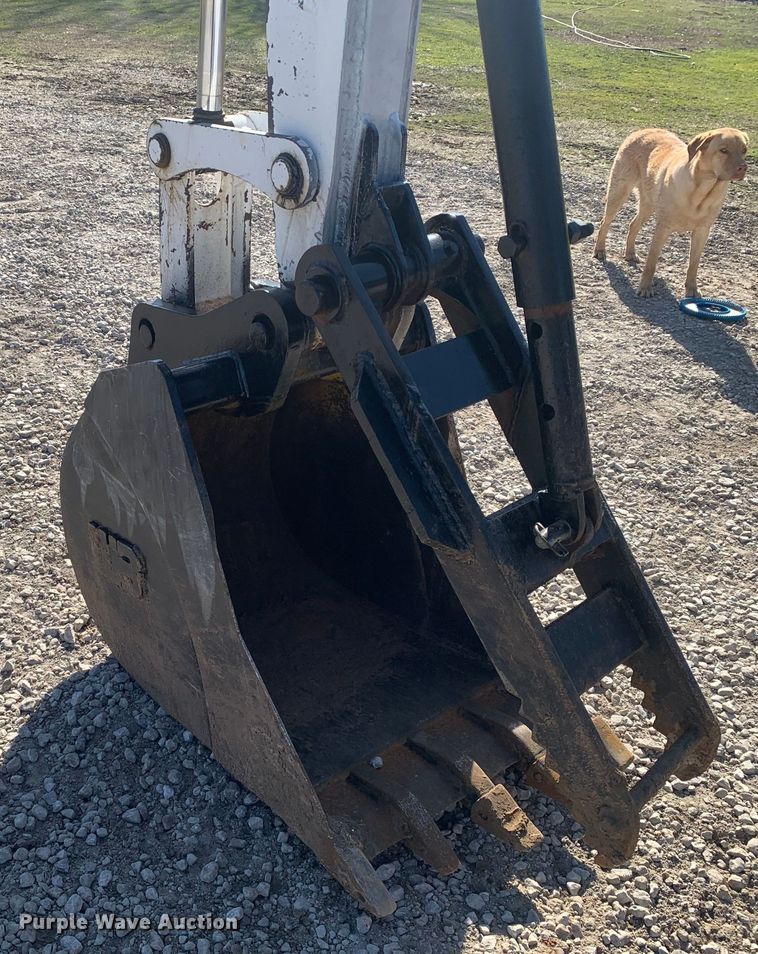 image for item MM9734 2004 Bobcat 435G  mini excavator