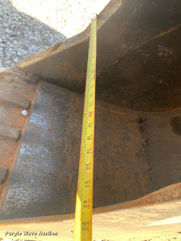 image for item MM9734 2004 Bobcat 435G  mini excavator