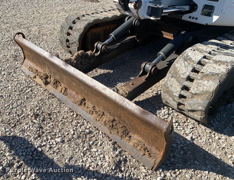 image for item MM9734 2004 Bobcat 435G  mini excavator