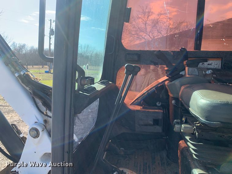 image for item MM9734 2004 Bobcat 435G  mini excavator