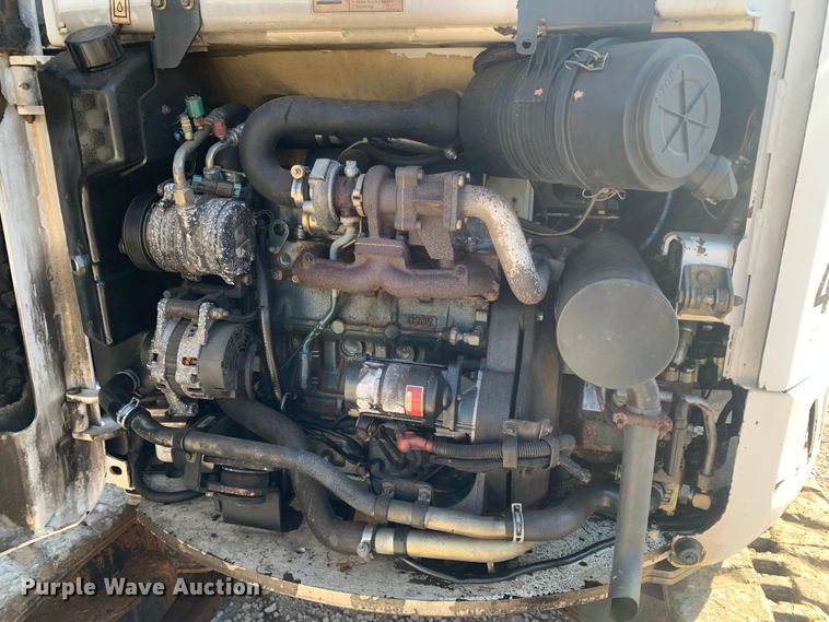 image for item MM9734 2004 Bobcat 435G  mini excavator